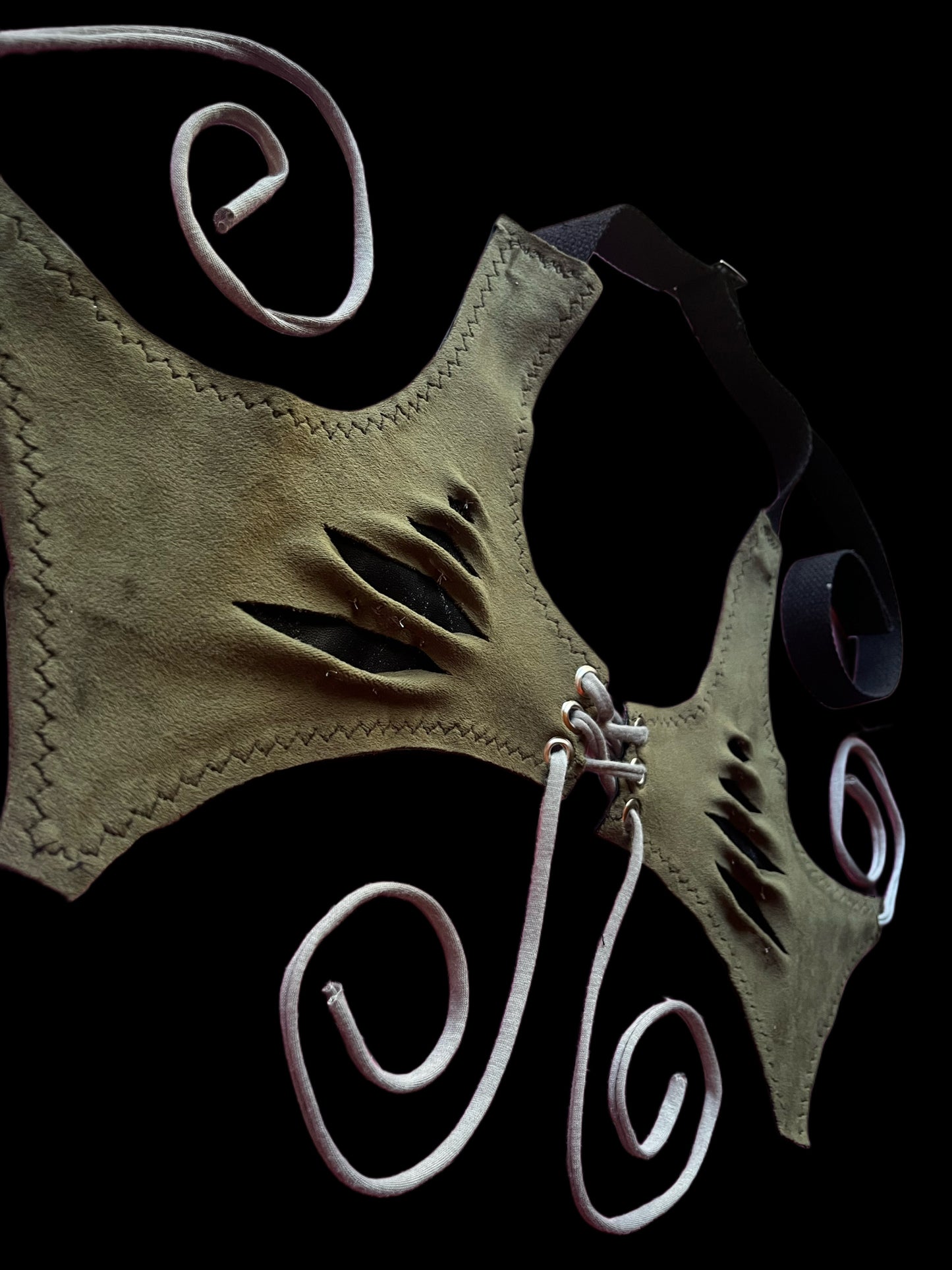 Fairy_underboobs_top.F7
