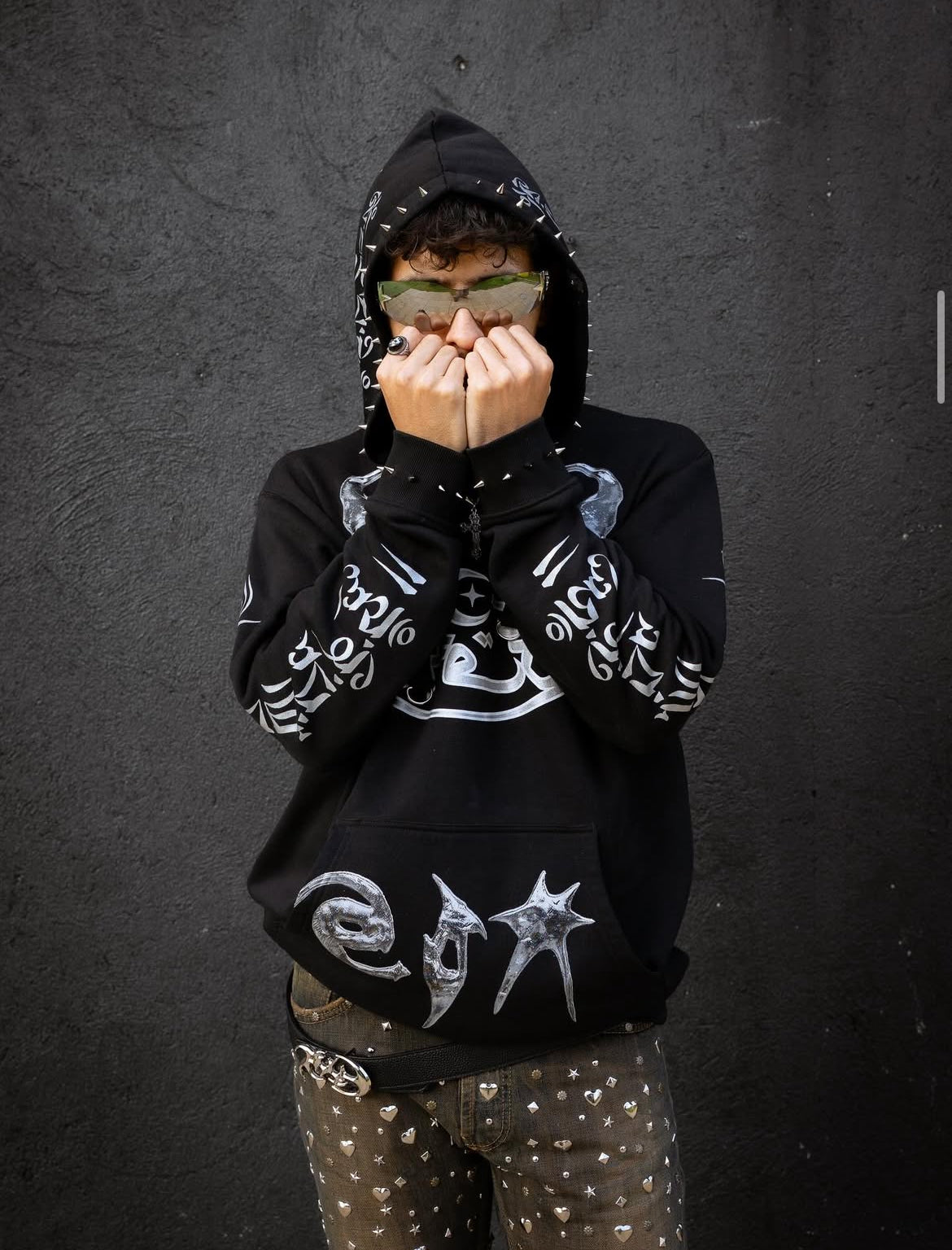 111_OMANI_Hoodie.F7 (edicion limitada con apps de acero)