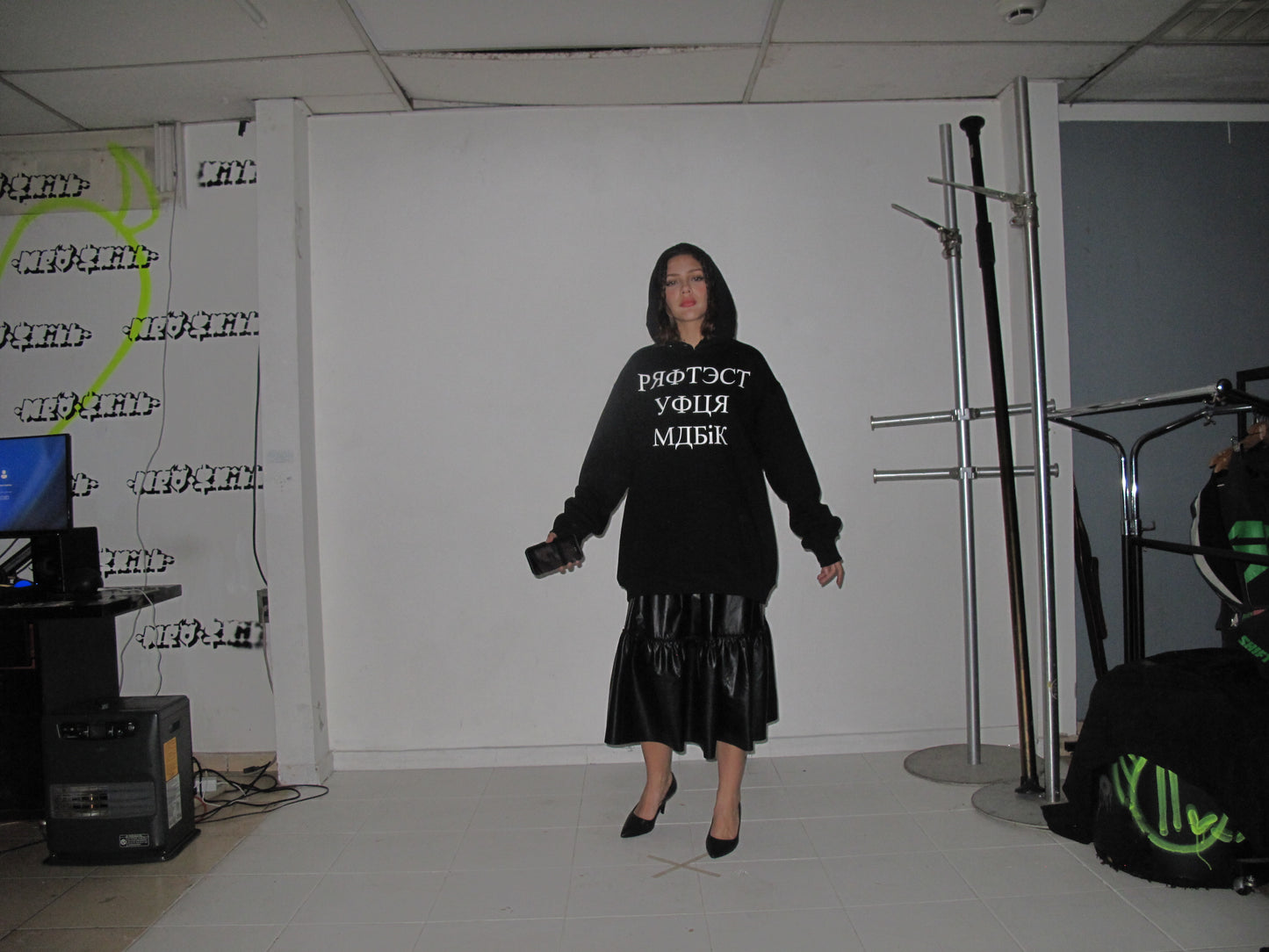 Gemini_Moon_Hoodie.F7