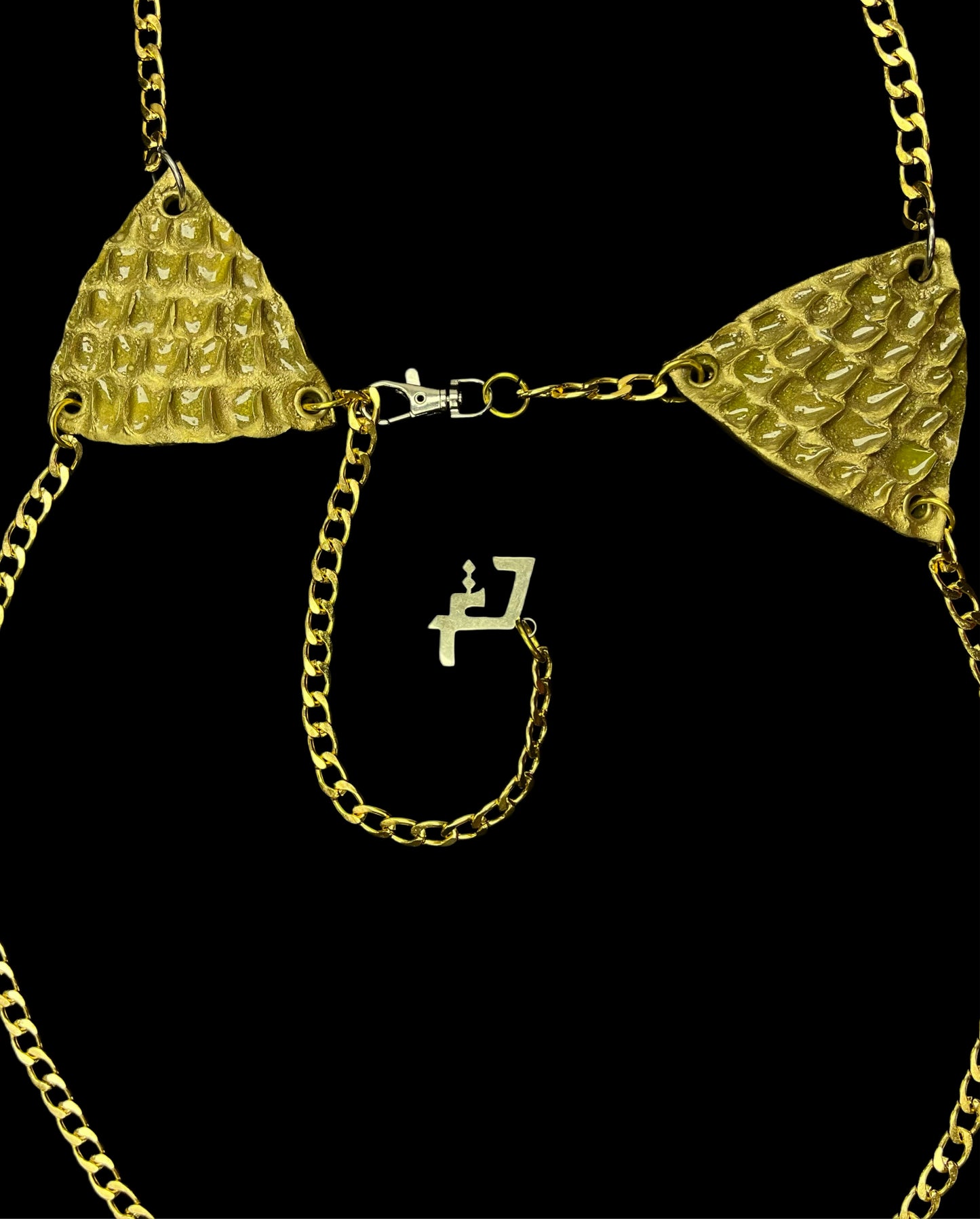 Ceramik_Scales_top.F7