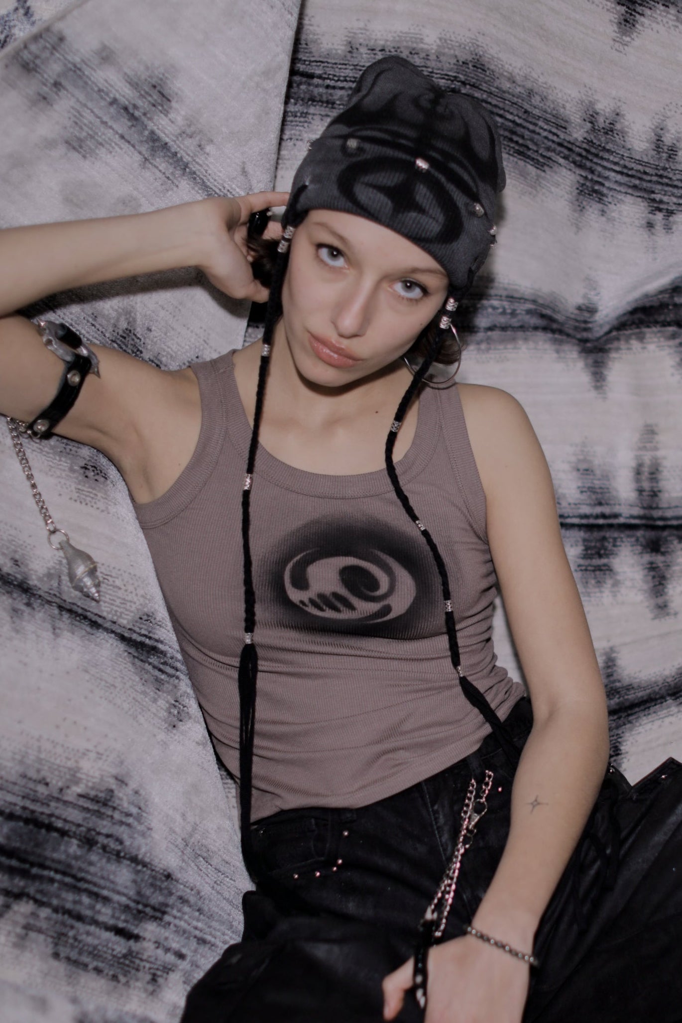 Warden_Tassel_Beanie.F7